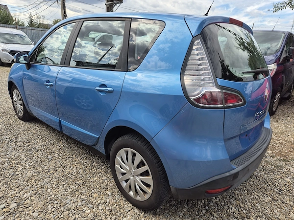 RENAULT Scenic 2012 — imagine 5