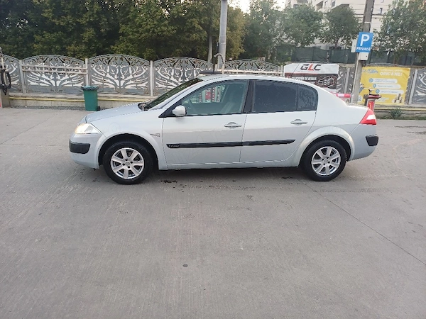 RENAULT Megane 2004 — imagine 3