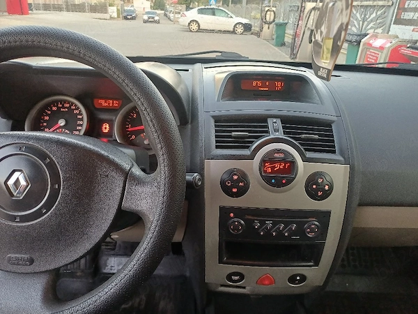 RENAULT Megane 2004 — imagine 8