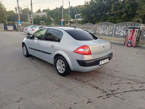 RENAULT Megane 2004 — imagine 4