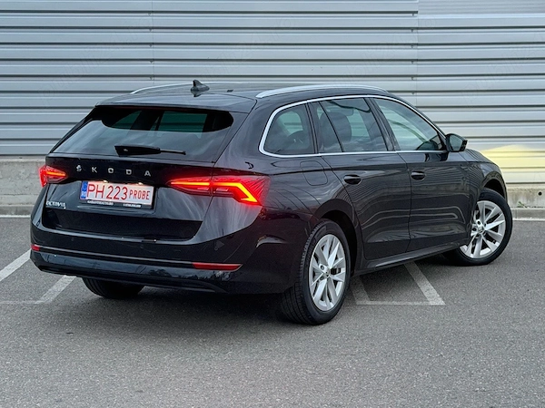 SKODA Octavia 2021 — imagine 5