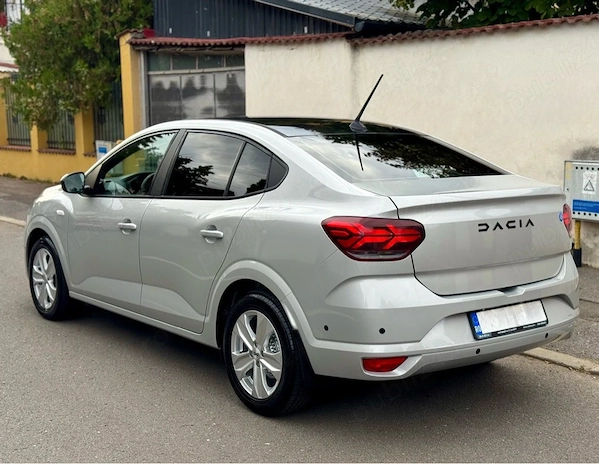DACIA Logan 2023 — imagine 4