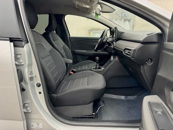 DACIA Logan 2023 — imagine 10