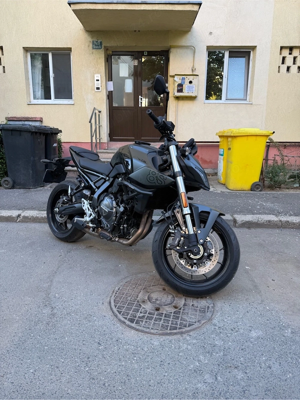Suzuki GSX-8S