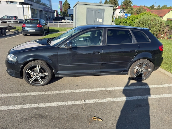 AUDI A3 2010 — imagine 4