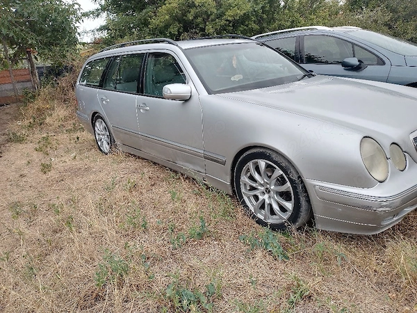 MERCEDES-BENZ E-Class 2000 — imagine 5