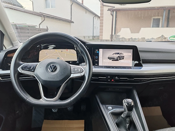 VOLKSWAGEN Golf 2022 — imagine 6