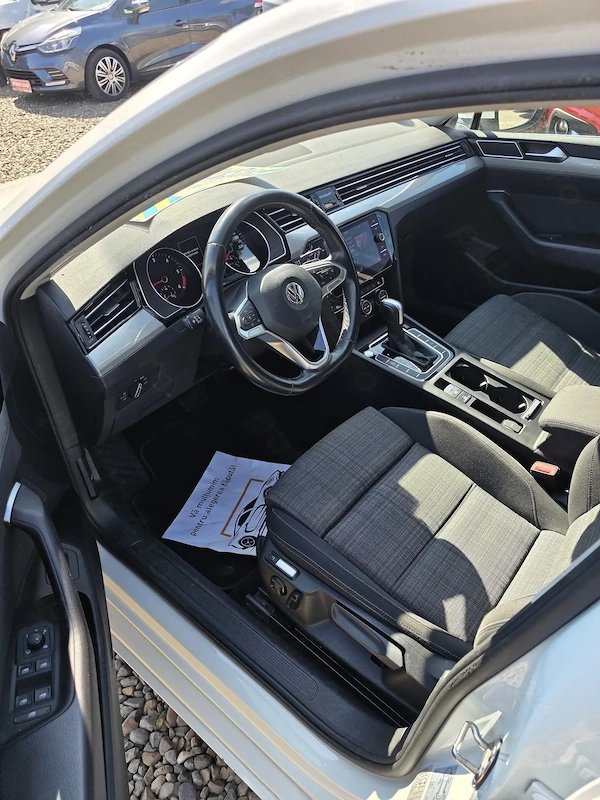 VOLKSWAGEN Passat 2019 — imagine 5