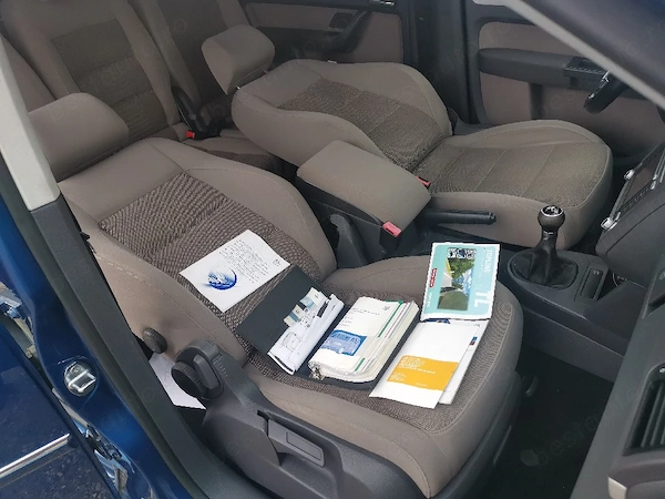 VOLKSWAGEN Touran 2007 — imagine 4
