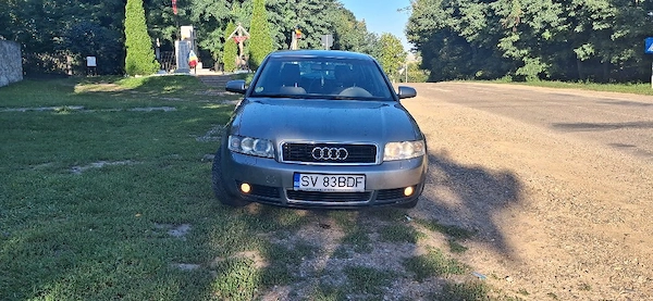 AUDI A4 2002 — imagine 4