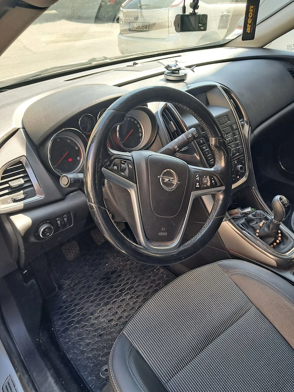 OPEL Astra 2015 — imagine 5