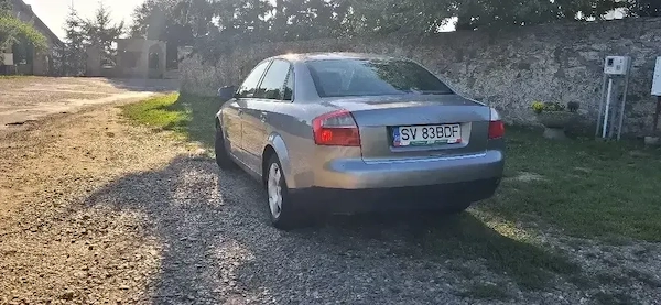 AUDI A4 2002 — imagine 3