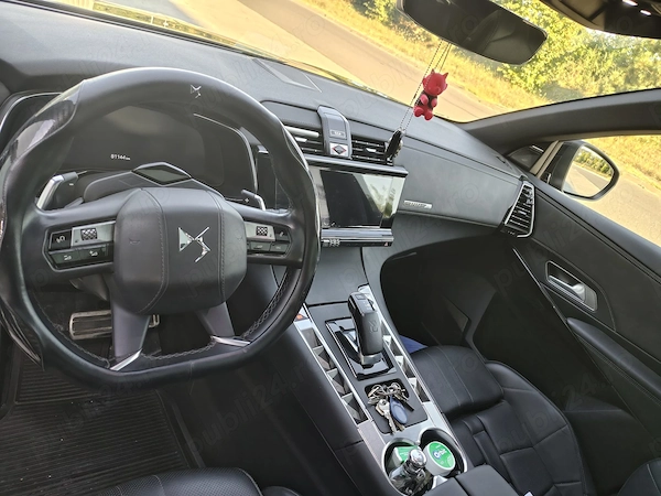DS AUTOMOBILES DS7 Crossback 2020 — imagine 8