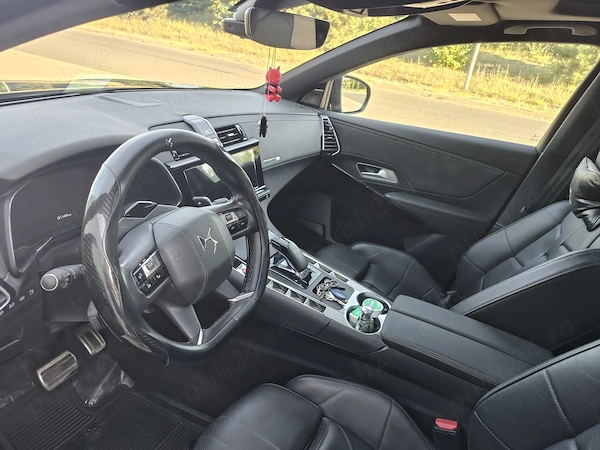 DS AUTOMOBILES DS7 Crossback 2020 — imagine 9