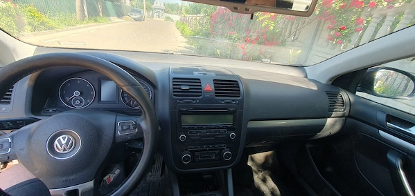 VOLKSWAGEN Jetta 2019 — imagine 3