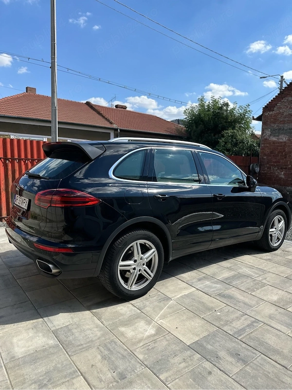 PORSCHE Cayenne 2016 — imagine 3