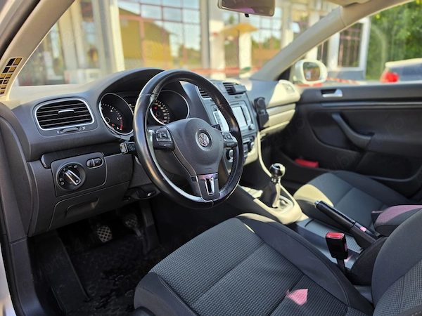 VOLKSWAGEN Golf 2011 — imagine 5