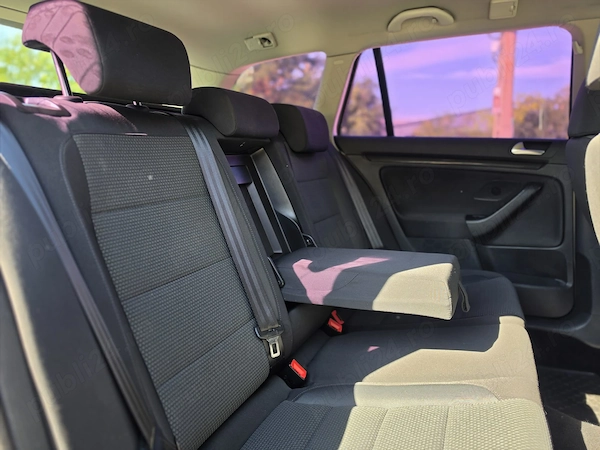 VOLKSWAGEN Golf 2011 — imagine 9