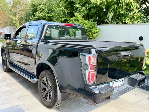 ISUZU D-Max 2023 — imagine 3