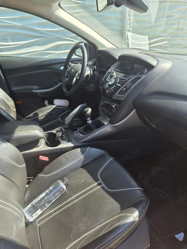 FORD Focus 2011 — imagine 3