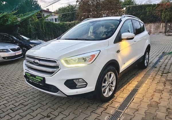 FORD Kuga 2017 — imagine 2