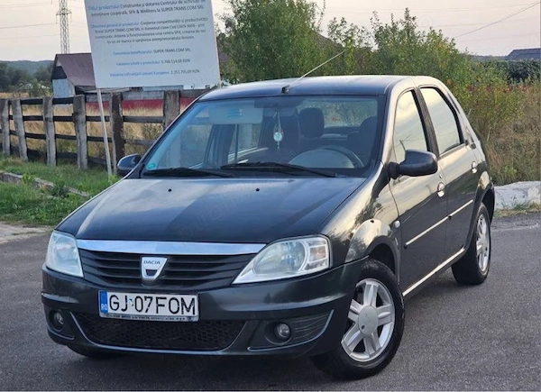 DACIA Logan