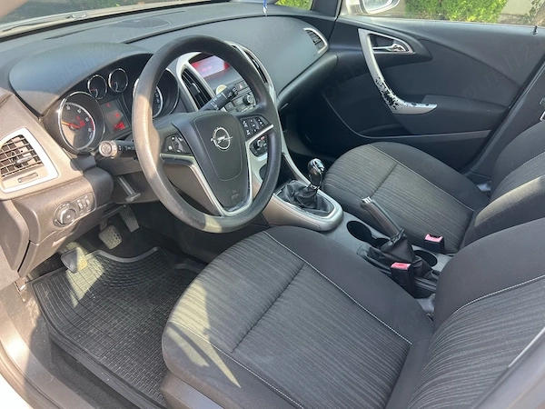 OPEL Astra 2012 — imagine 4