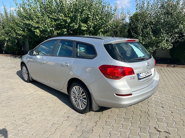 OPEL Astra 2012 — imagine 3