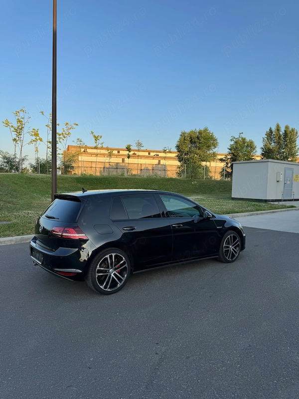 VOLKSWAGEN Golf 2015 — imagine 4