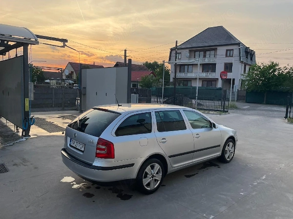 SKODA Octavia 2008 — imagine 4