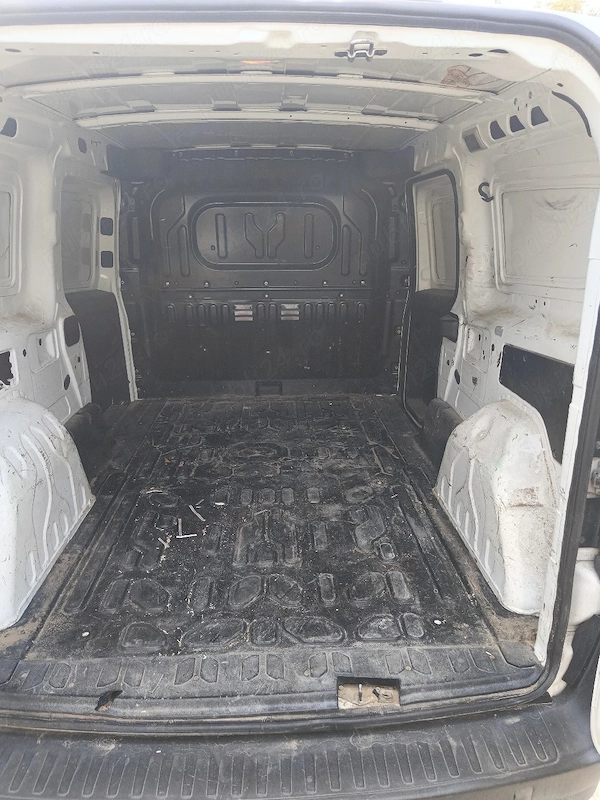 FIAT Doblo 2010 — imagine 5