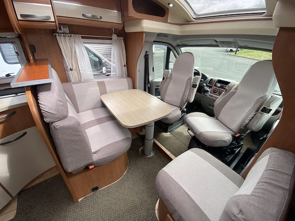 PLYMOUTH Voyager 2011 — imagine 3