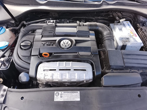 VOLKSWAGEN Golf 2012 — imagine 3