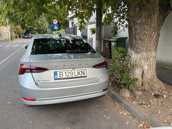 SKODA Octavia 2021 — imagine 4