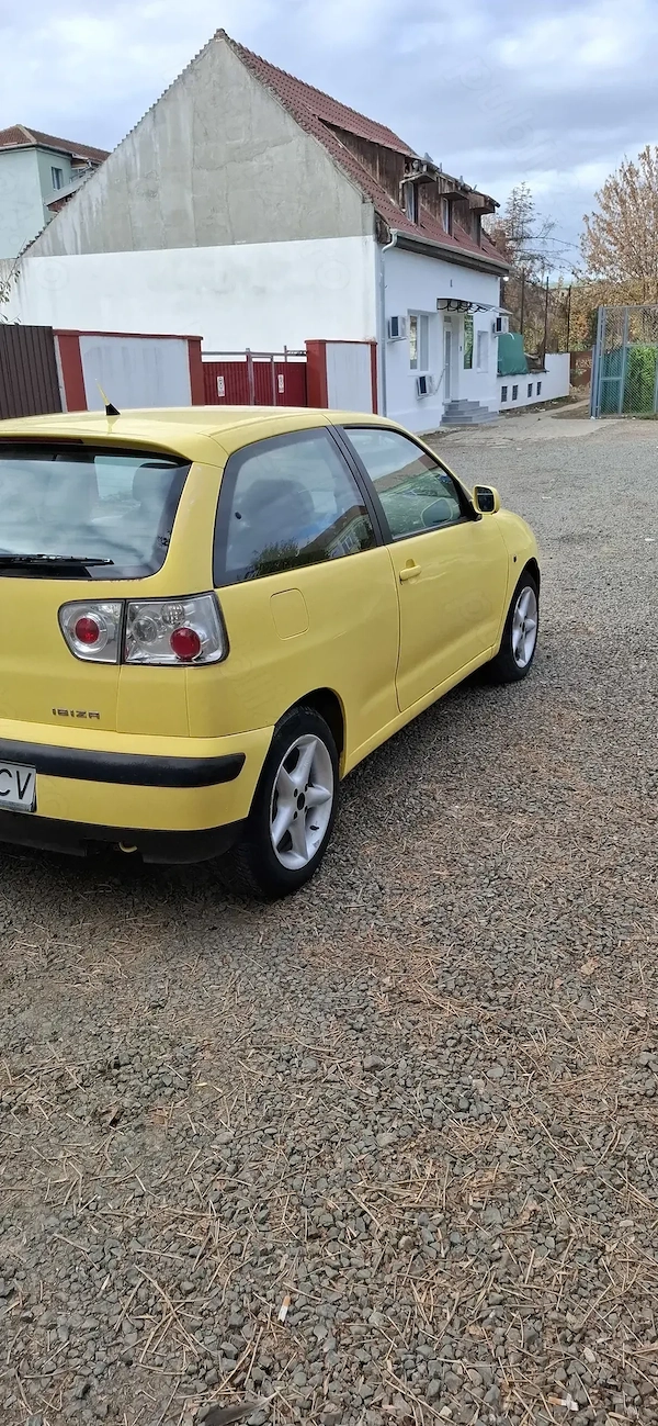 SEAT Ibiza 2002 — imagine 5
