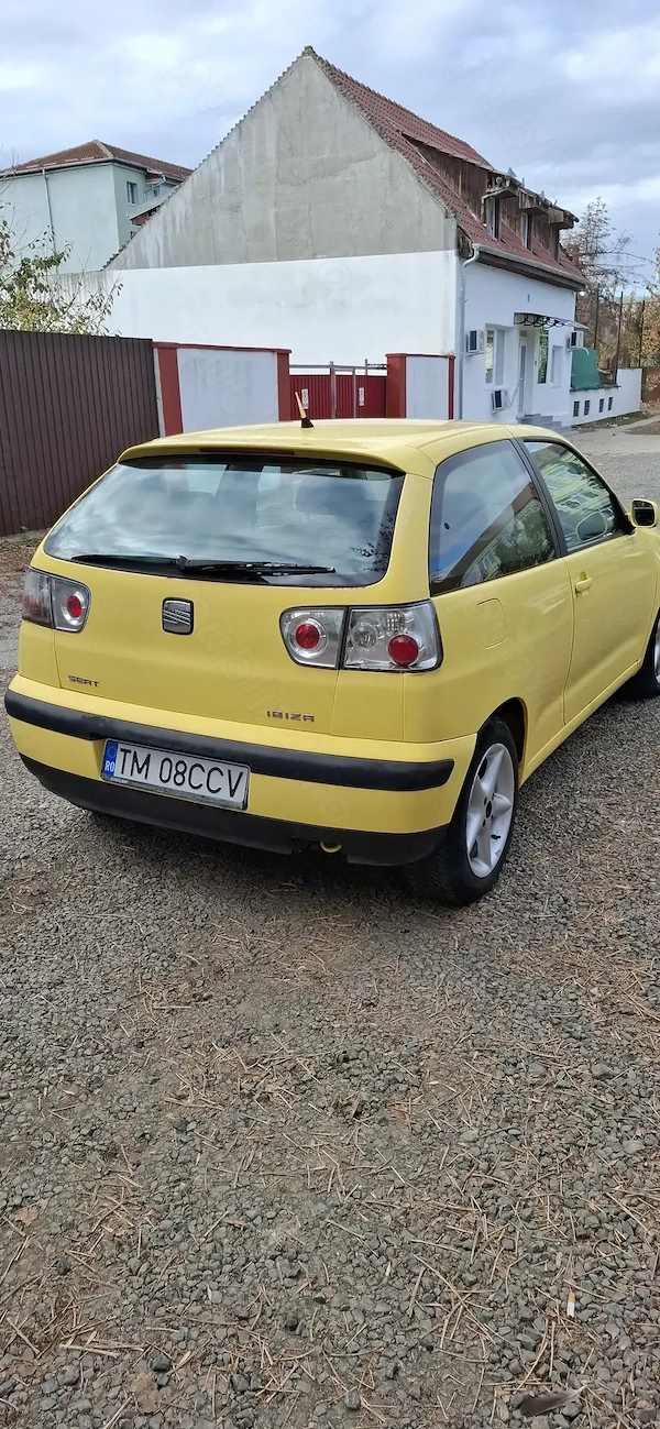 SEAT Ibiza 2002 — imagine 3