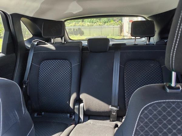 FORD Kuga 2024 — imagine 6