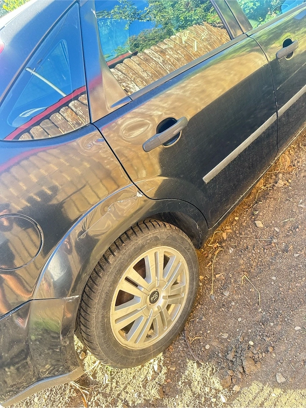 FORD Focus 2005 — imagine 5
