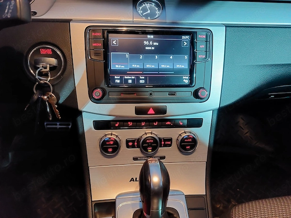 VOLKSWAGEN Passat Alltrack 2014 — imagine 9