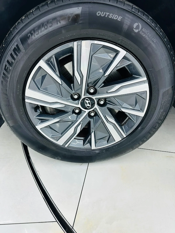 HYUNDAI Tucson 2023 — imagine 9