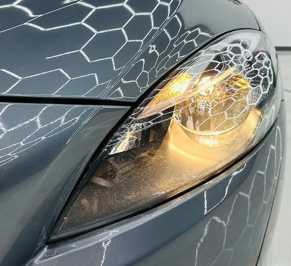 VOLVO V40 2018 — imagine 10