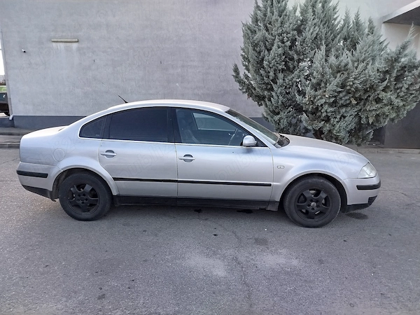 VOLKSWAGEN Passat 2002 — imagine 8