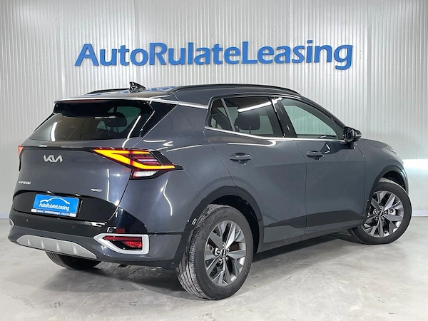 KIA Sportage 2023 — imagine 3