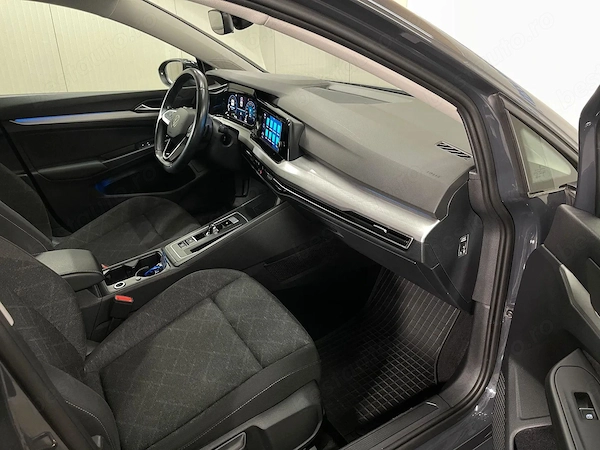 VOLKSWAGEN Golf 2023 — imagine 35