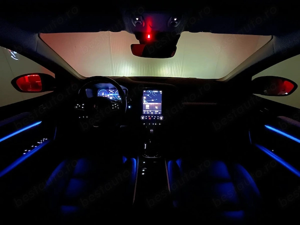 RENAULT Megane 2021 — imagine 7