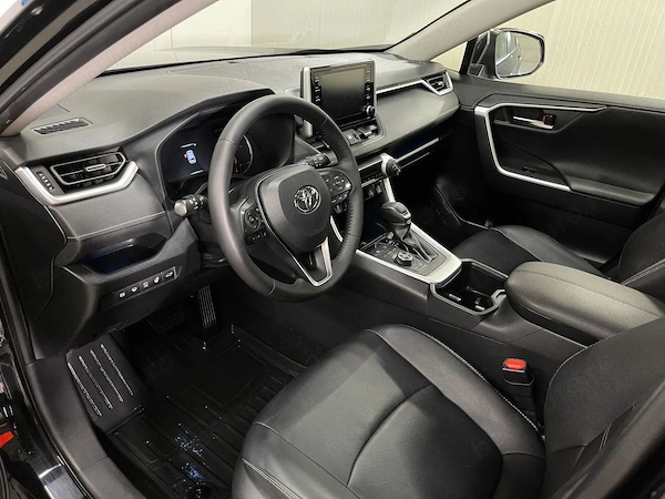 TOYOTA RAV4 2022 — imagine 5