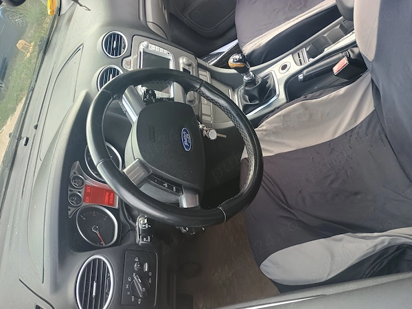 FORD Focus 2009 — imagine 5