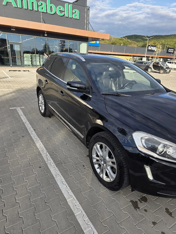 VOLVO XC60 2014 — imagine 3