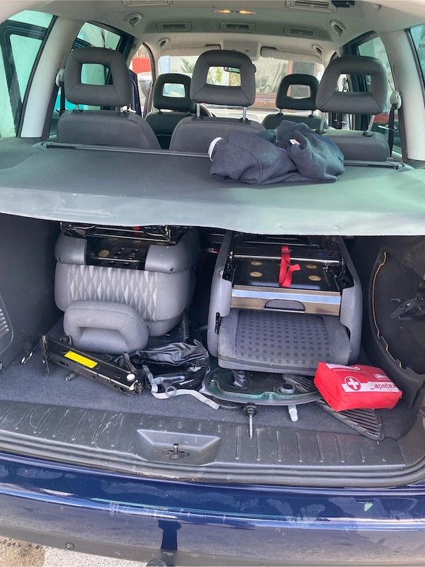 SEAT Alhambra 2009 — imagine 3