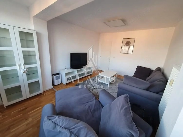 Apartament cu 3 camere, zona Complex Studentesc — fotografia 1